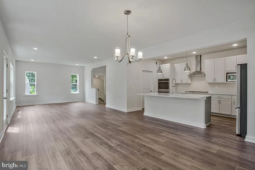 Photo of 721 NOLLMEYER ROAD