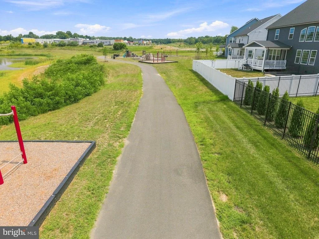 Photo of 15503 TWIN RIVER CIR