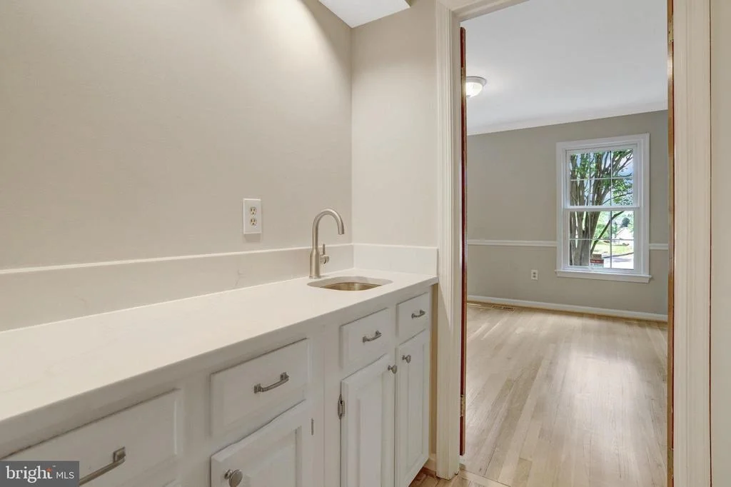 Photo of 9241 NORTHEDGE DRIVE