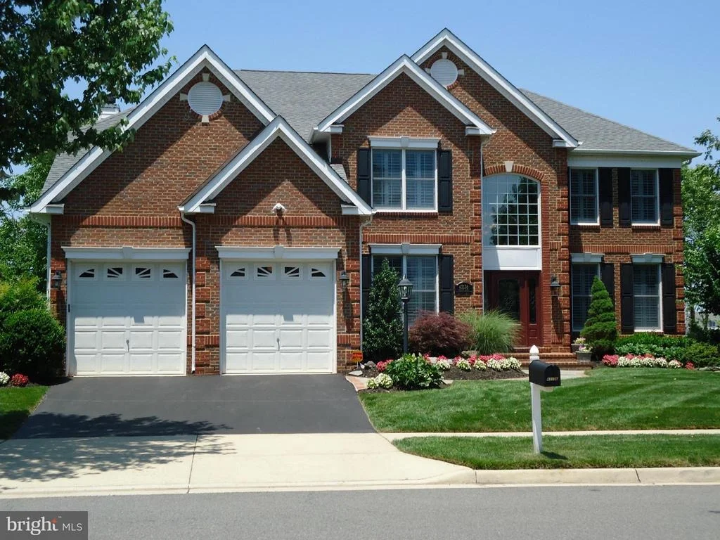 Photo of 43136 VALIANT DRIVE