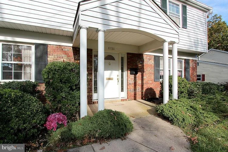 Photo of 8780 OXWELL LANE