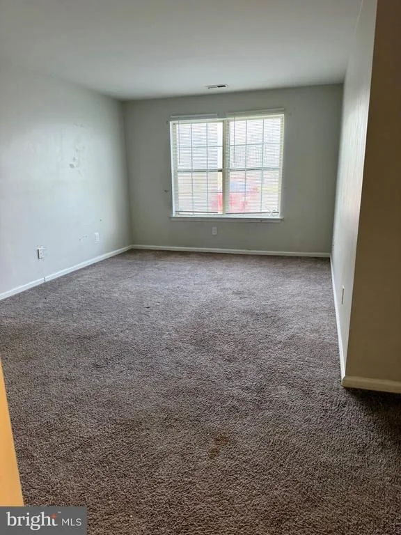 Photo of 547 CASCADE COURT
