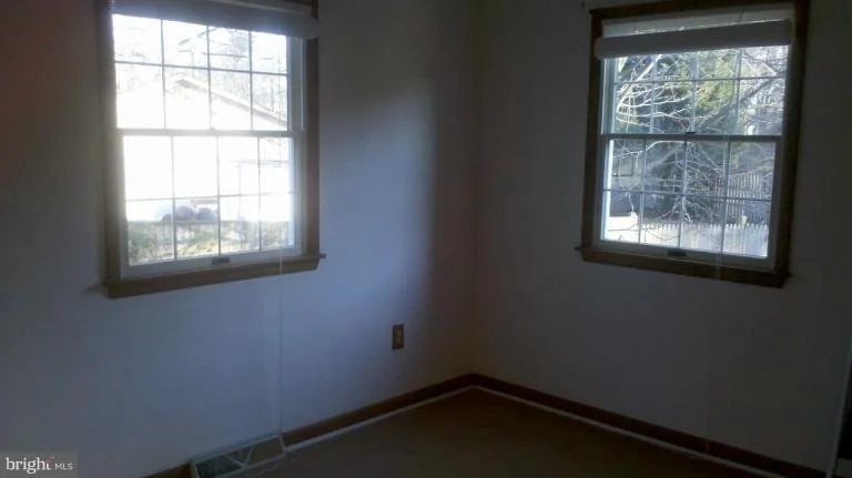 Photo of 5002 LONG BEACH ROAD