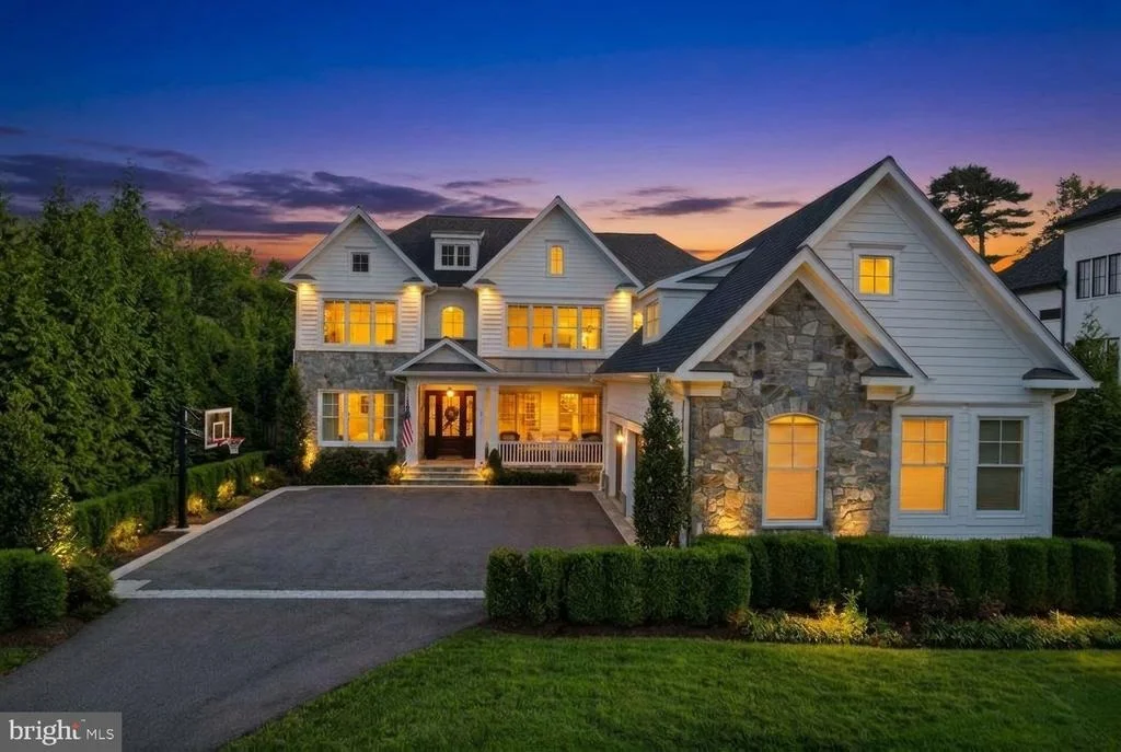 Photo of 6909 ARBOR LANE