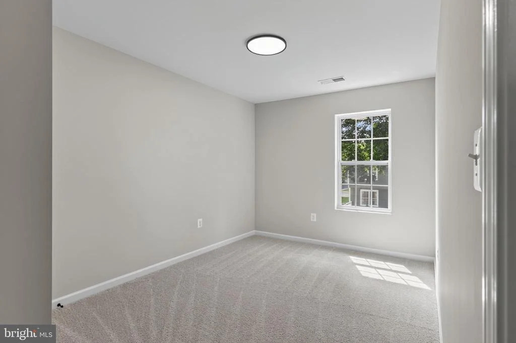 Photo of 227 MOSBY LANE