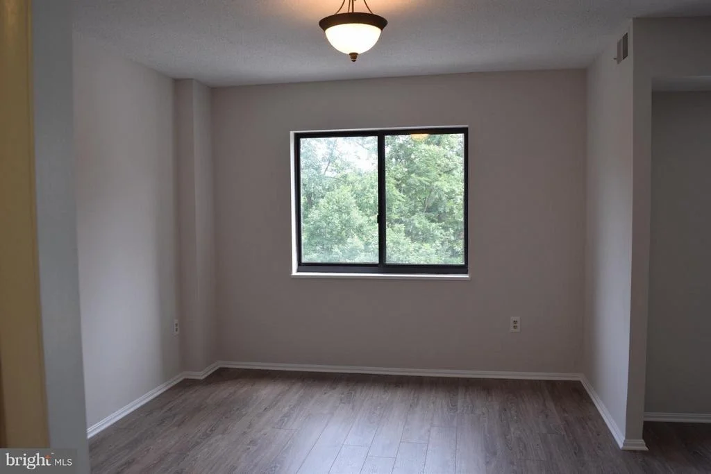 Photo of Unit 3425 at 15115 INTERLACHEN DRIVE