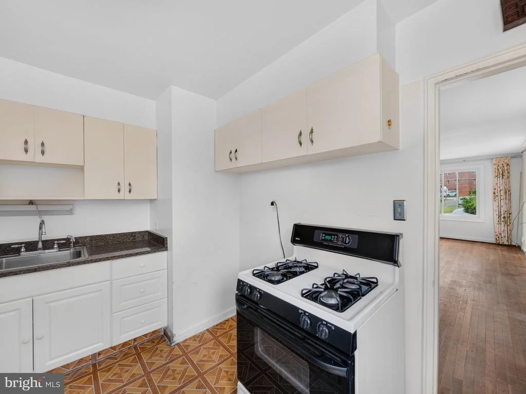 Photo of 1003 OSAGE STREET