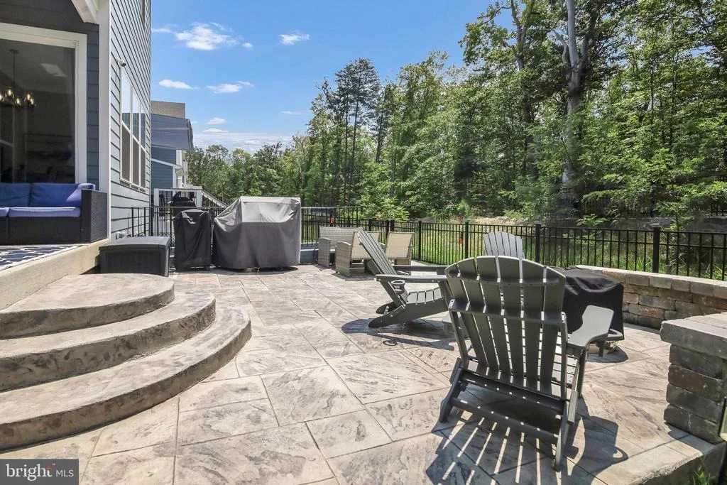 Photo of 18110 MOSS GARDEN ROAD