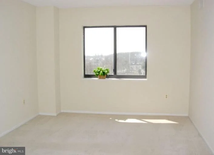Photo of Unit 21007 at 15107 INTERLACHEN DRIVE