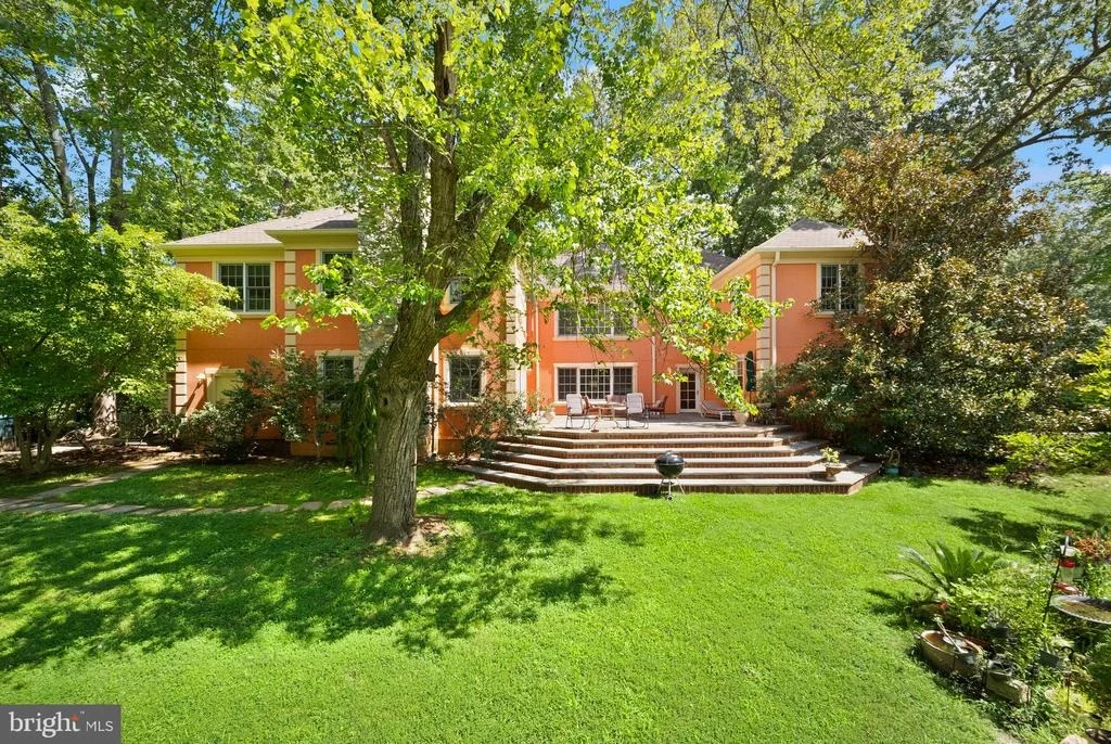 Photo of 3312 PROSPERITY AVENUE