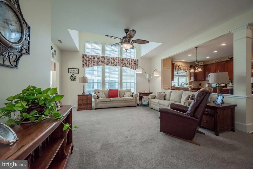 Photo of 10 COMPASS ROSE WAY