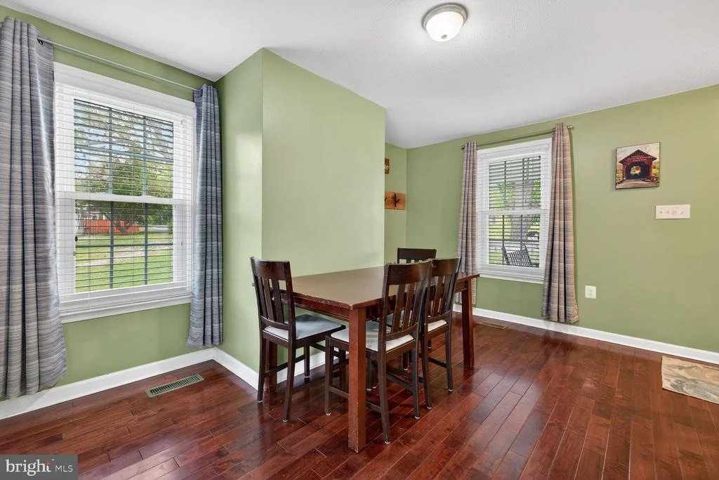 Photo of 1844 PLEASANT VIEW ROAD