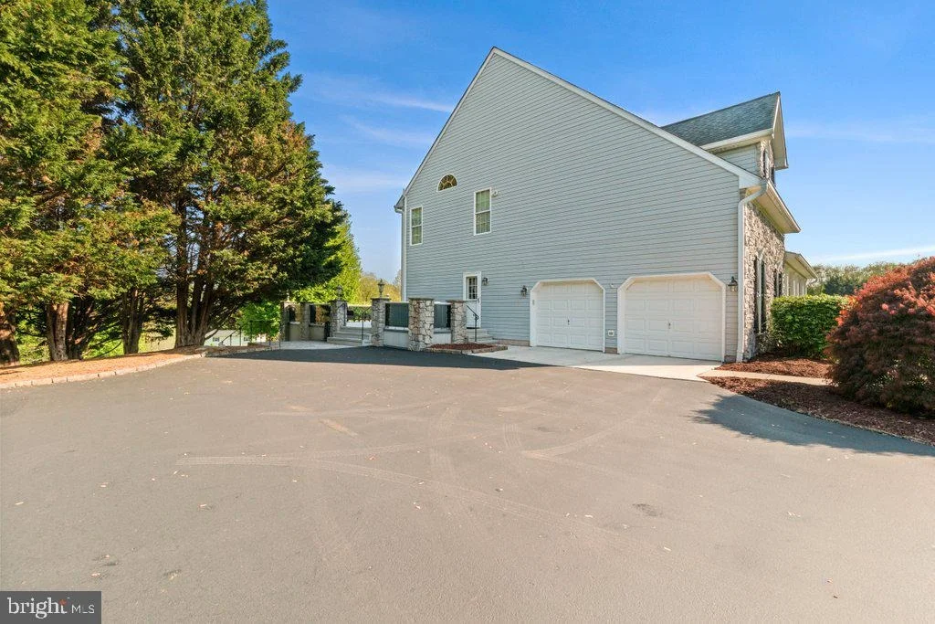 Photo of 2433 MAXA MEADOWS LANE