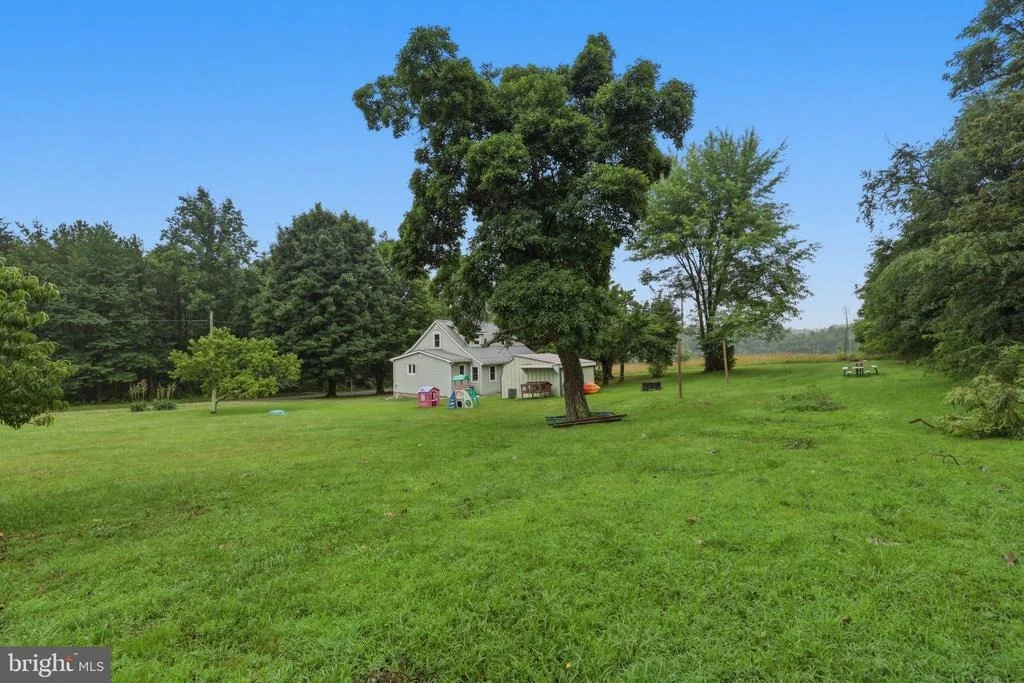 Photo of 5451 BLACK BEAR ROAD