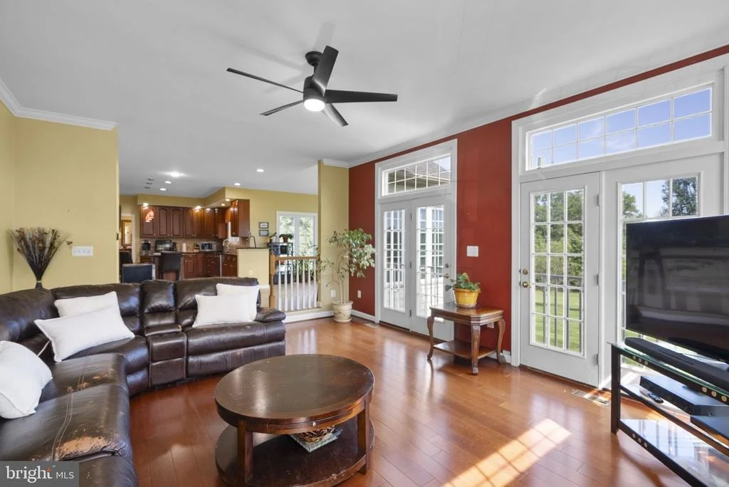 Photo of 805 LINDSEY MANOR LANE