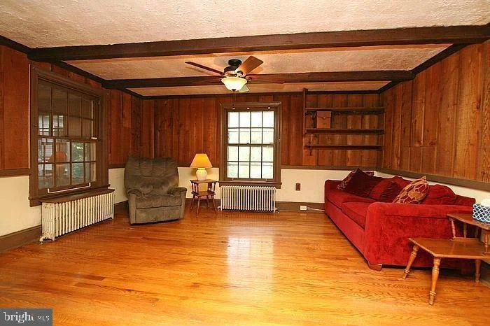 Photo of 5439 SHOOKSTOWN ROAD