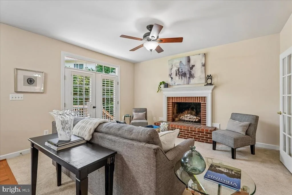 Photo of 6322 HALSEY ROAD