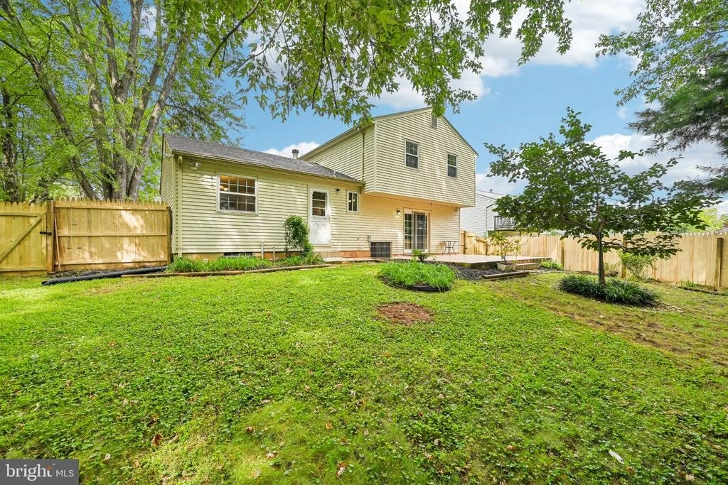 Photo of 3012 PEEBLES COURT