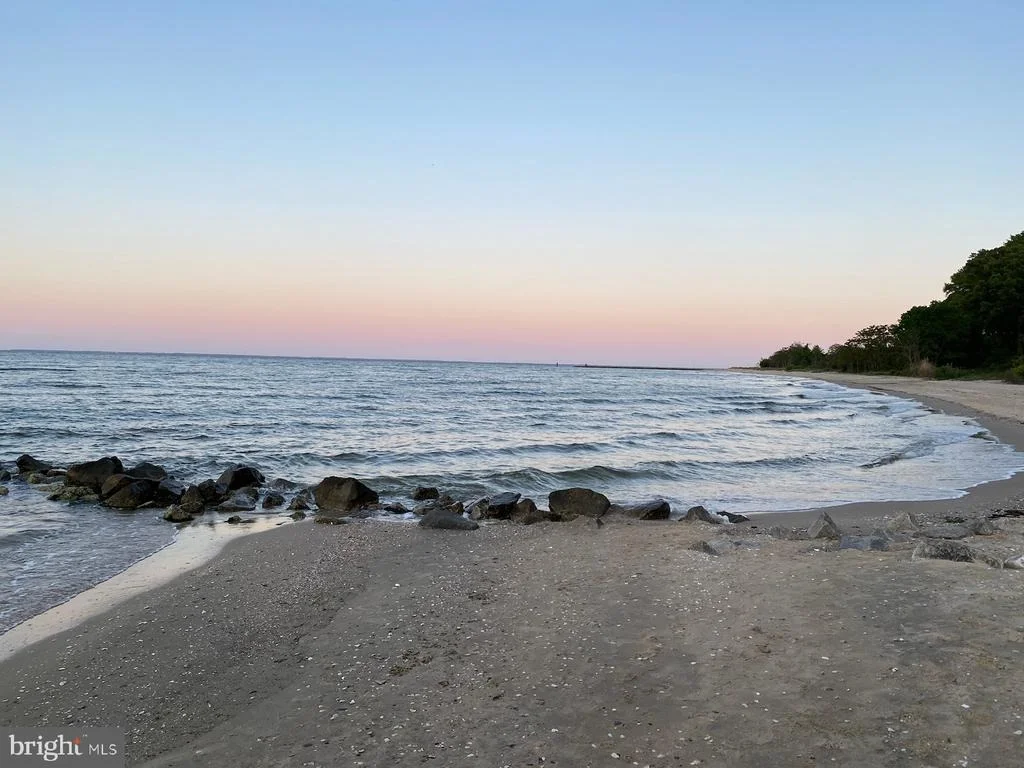 Photo of 1146 CALVERT BEACH ROAD