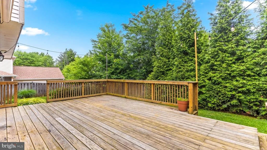 Photo of 1728 MAYFAIR PLACE