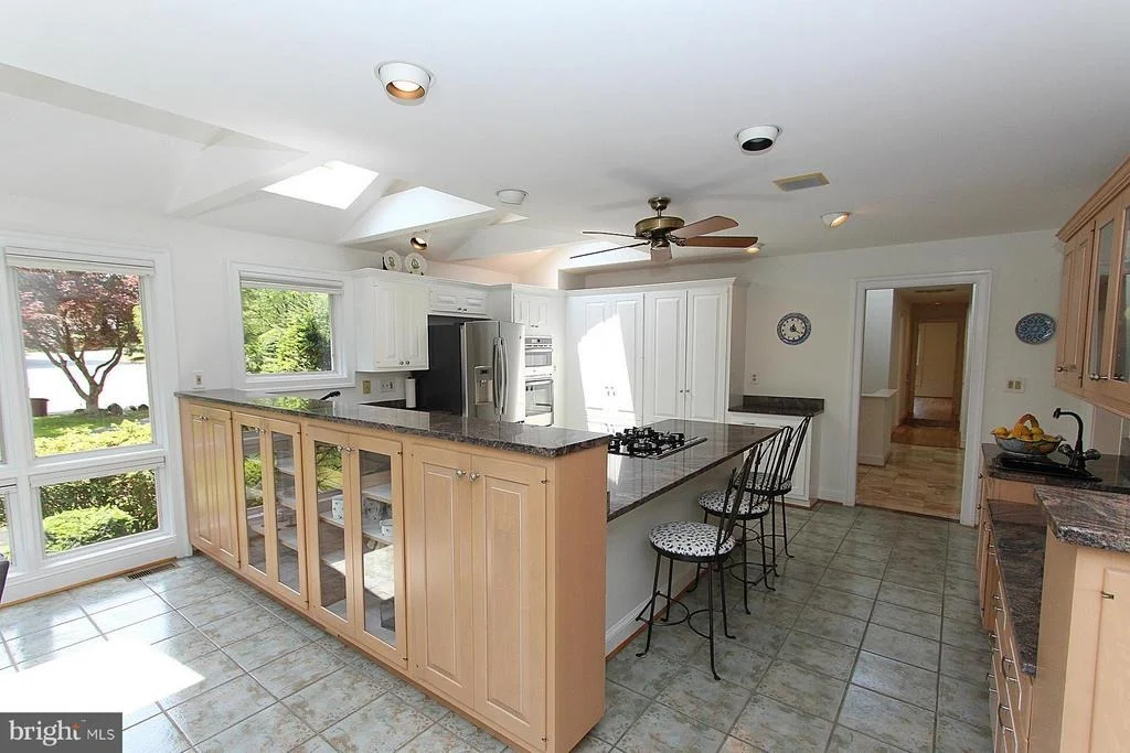 Photo of 6950 DUNCRAIG COURT
