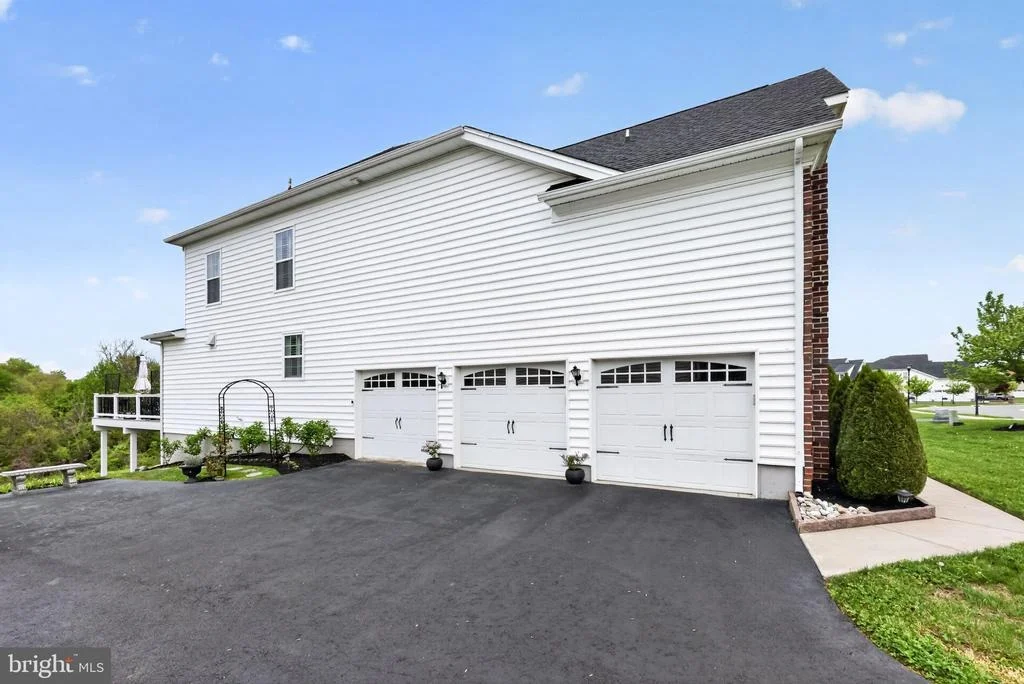 Photo of 1036 MATTHEW WAY