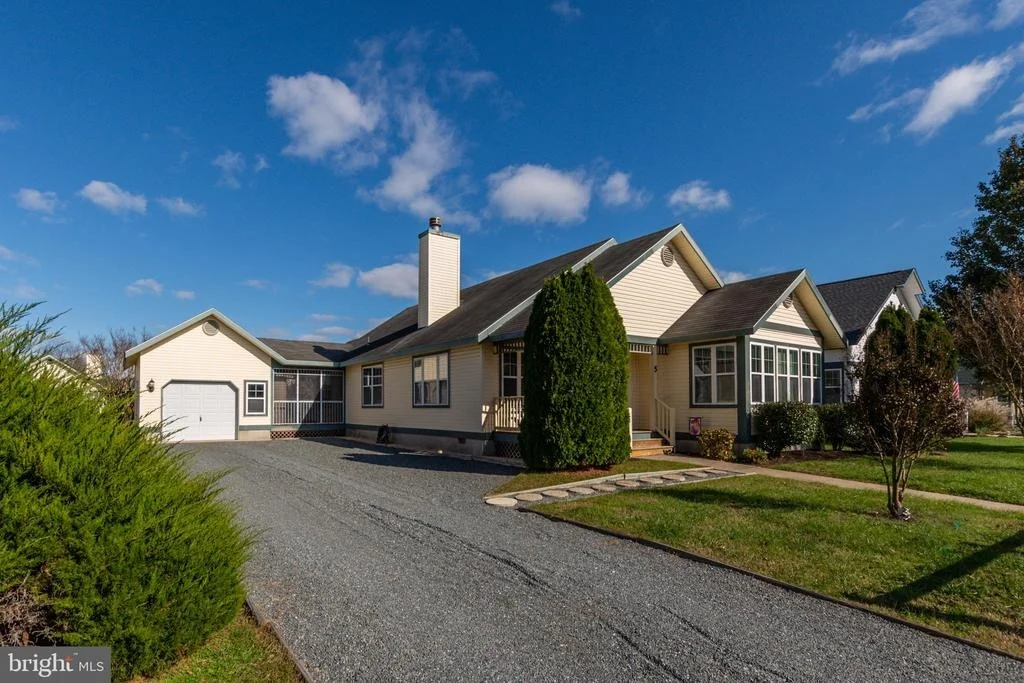 Photo of 5 CASEYS WAY