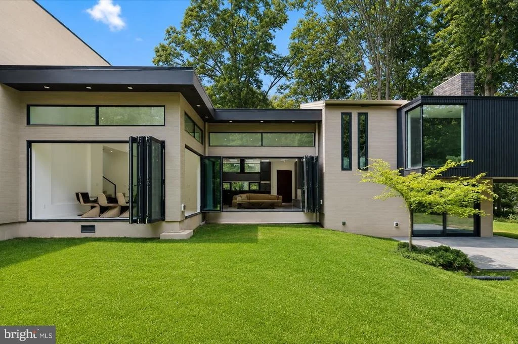 Photo of 1405 WOLFTRAP RUN ROAD