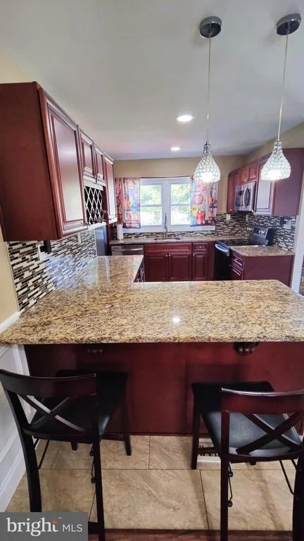 Photo of 146 GLENVIEW LANE