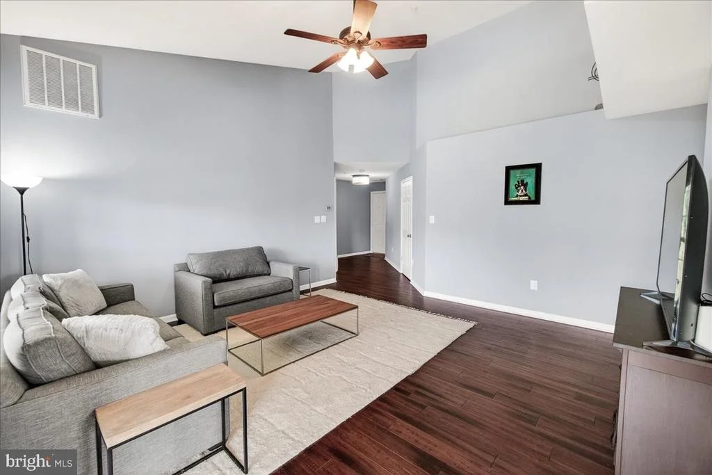 Photo of Unit 33B at 593 CAWLEY DRIVE