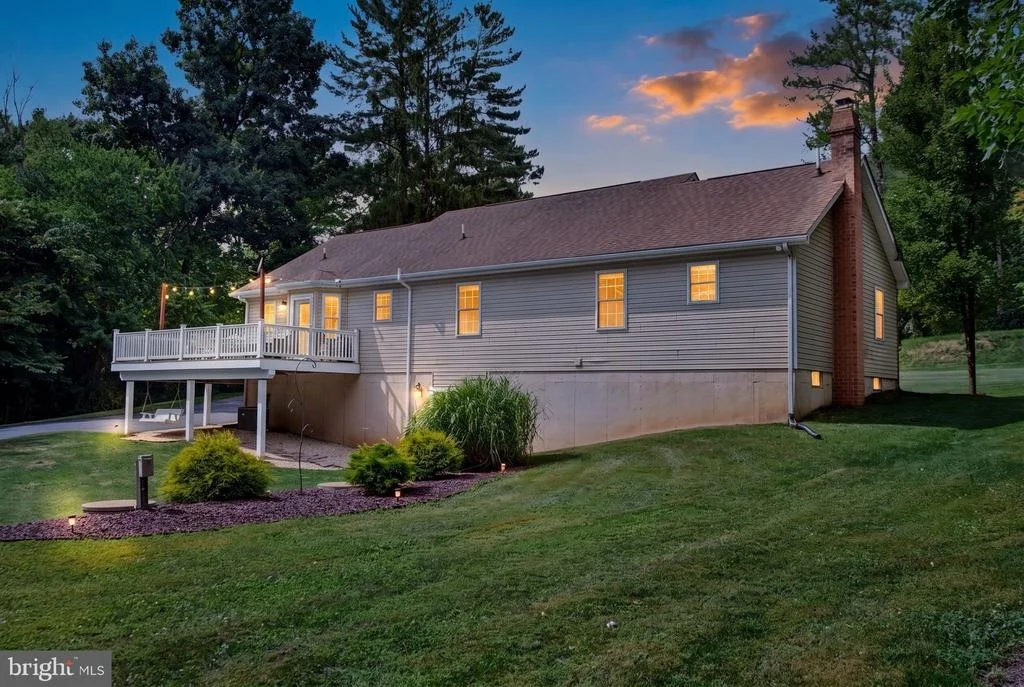 Photo of 2317 HARKINS ROAD