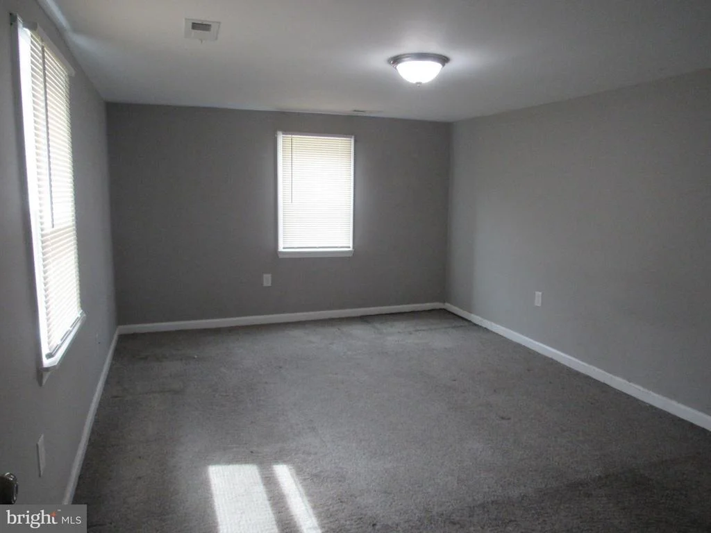 Photo of 1533 MITCHELL LANE