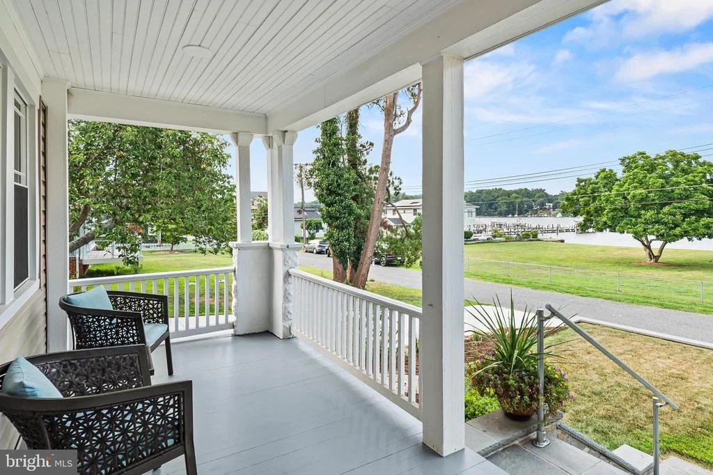 Photo of 208 EDGEWATER DRIVE