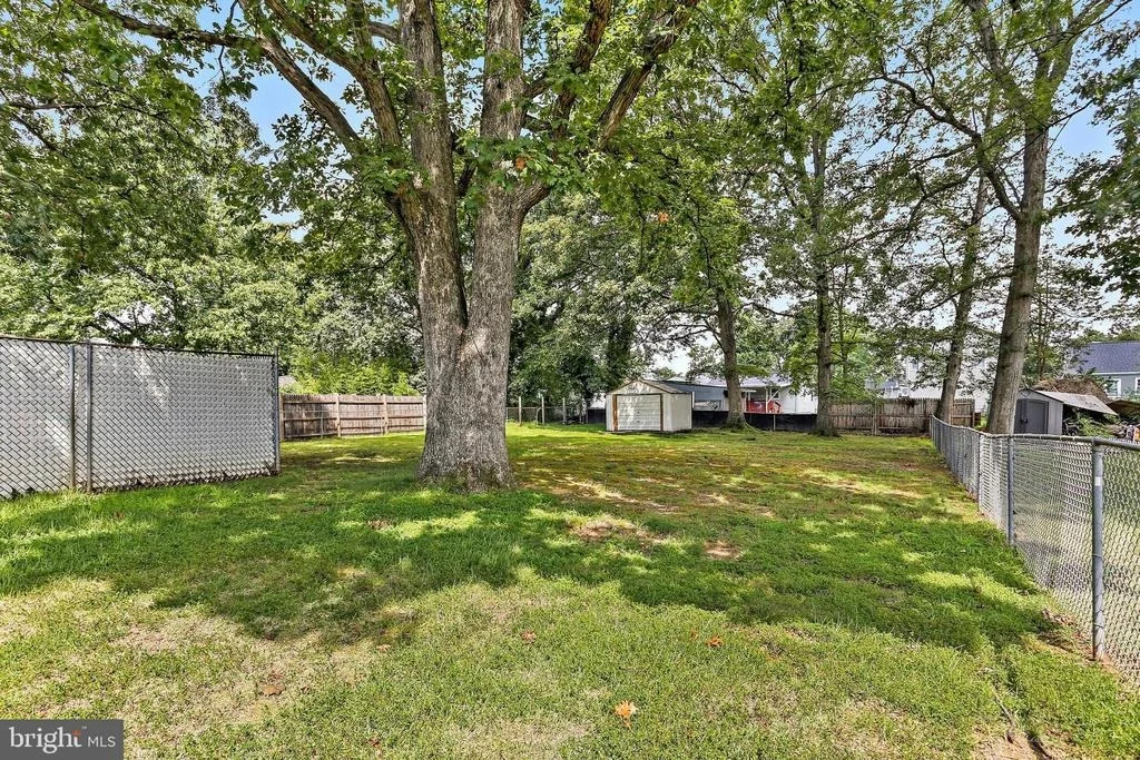 Photo of 7214 EARL DRIVE