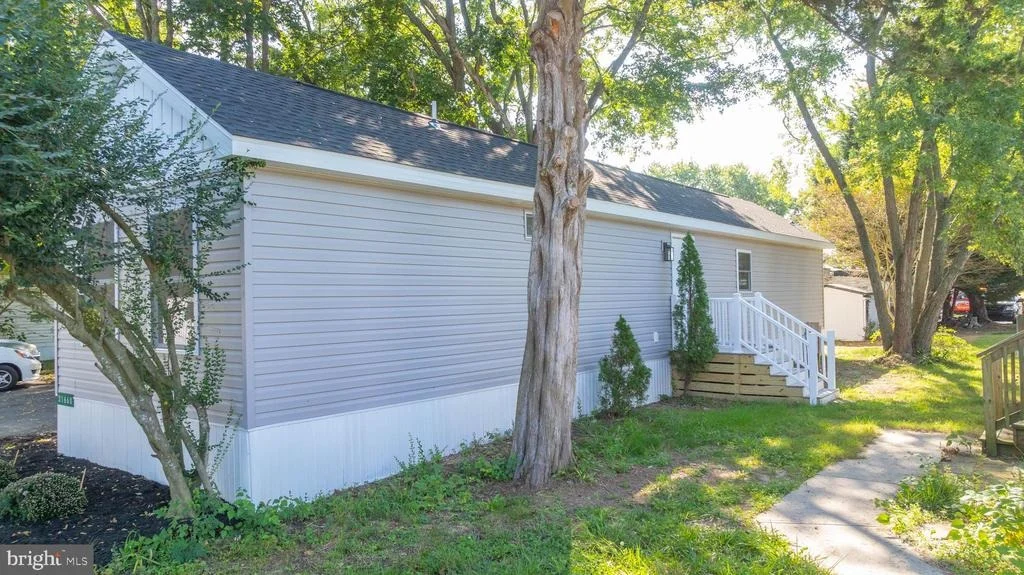 Photo of 31660 JANICE ROAD