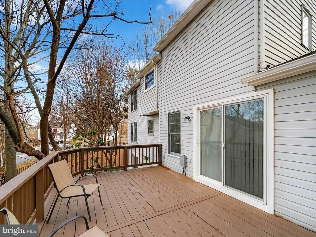 Photo of 18011 SILVER LEAF DRIVE