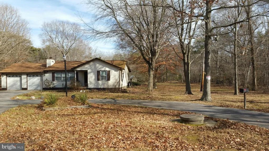 Photo of 16438 GARDNER ROAD