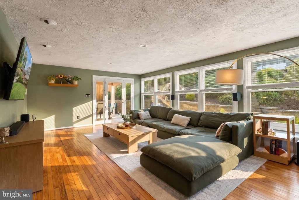 Photo of 8632 KERRY LANE