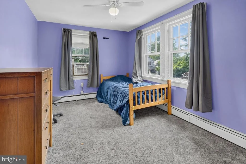 Photo of 8 PENNROAD AVE