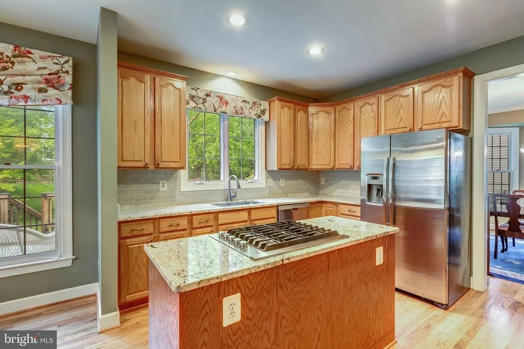Photo of 1833 FOXSTONE DRIVE