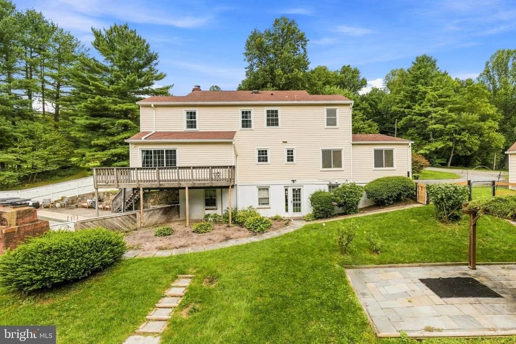 Photo of 26135 VIEWLAND DRIVE