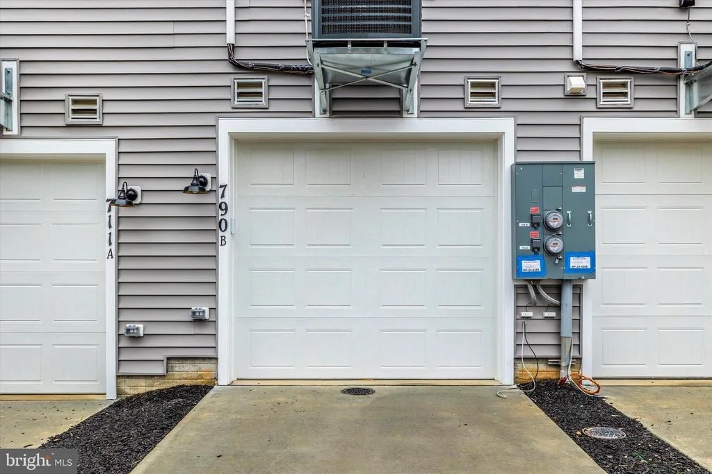 Photo of 1627 BLACKSMITH WAY UNIT B