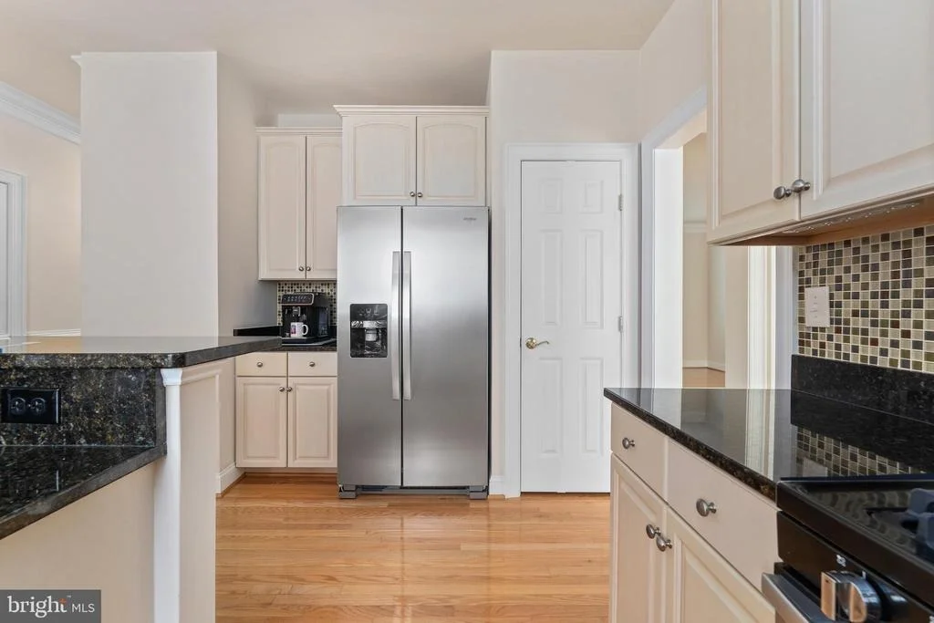 Photo of 16505 MURRAY PLACE