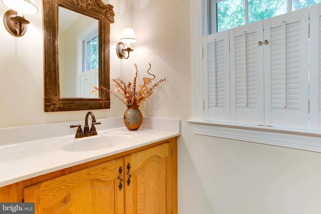 Photo of 10425 MOUNT VERNON DRIVE