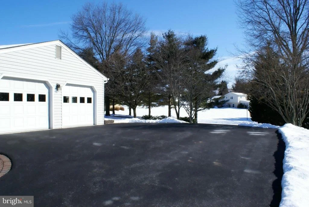 Photo of 3127 PHEASANT RUN