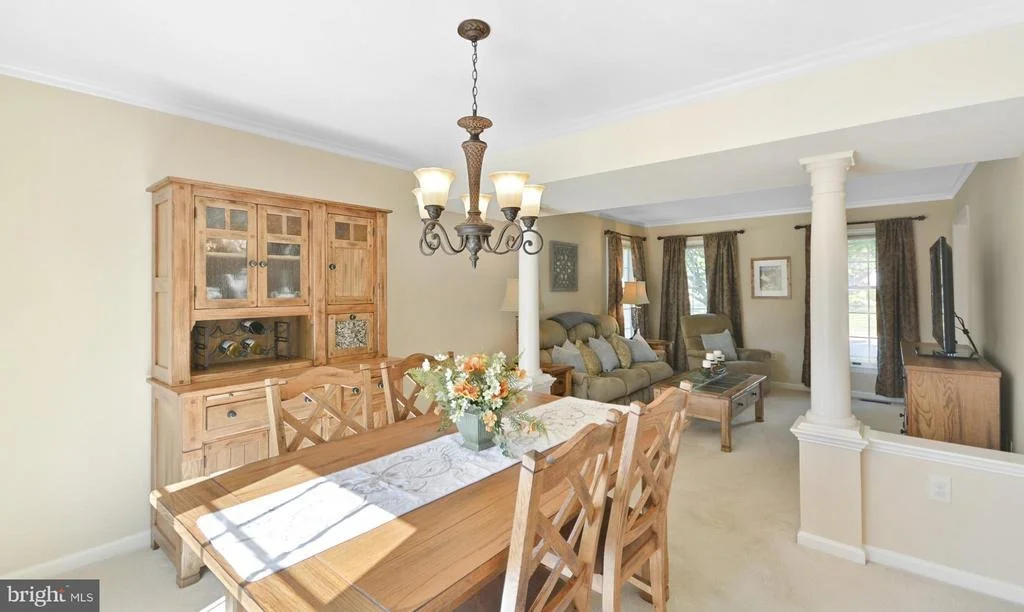 Photo of 2406 NOBLE MANOR LANE