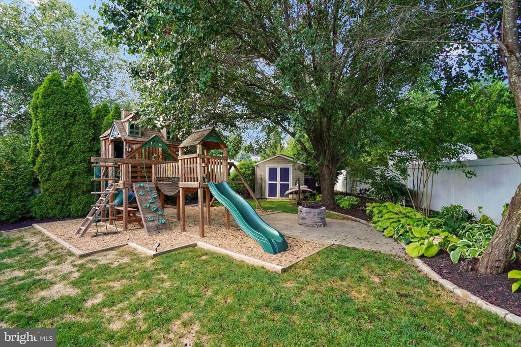 Photo of 805 RAYQUICK COURT