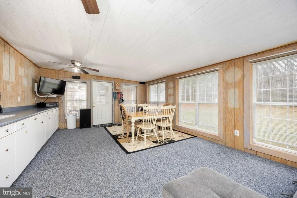 Photo of 22139 ROYAL OAK ROAD