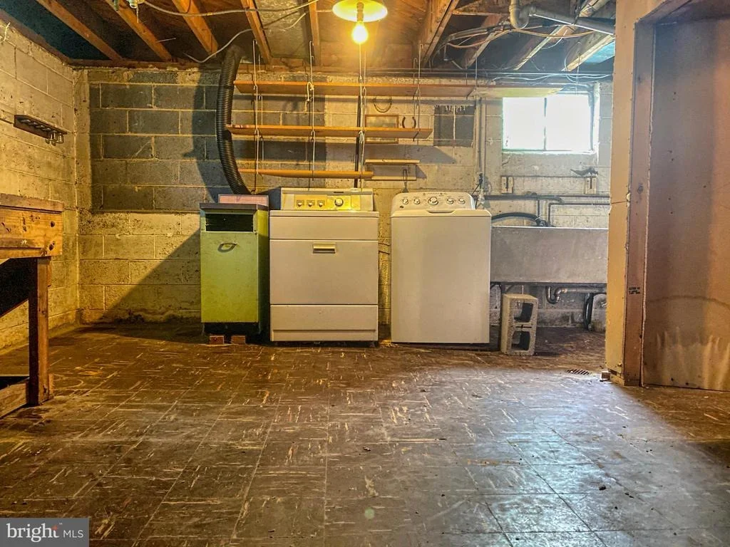 Photo of 2806 WEISMAN ROAD