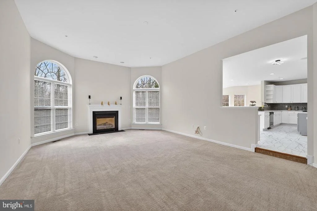 Photo of 16101 VENICE ROAD